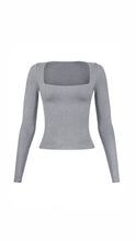 Load image into Gallery viewer, Heather Scoop Neck Long Sleeve Top
